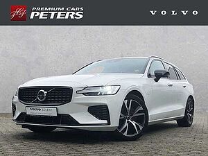 Volvo  R Design T6 Expression Pana PilotAssist 360kam Harman DAB Allrad Sportpaket El.