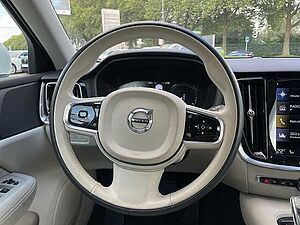 Volvo  Inscription T6 Recharge 18''LM Lenkradhz Rückf. kam DAB Navi