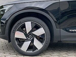 Volvo  Ultimate AWD 20''LM Standhz Pano  ACC BLIS DAB Harman Keyless