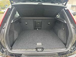 Volvo  Inscription T5 19''LM Pilot Assist 360kam DAB Harman WSShz