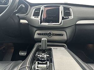 Volvo  R Design T8 22''LM 7Seats Pano 360kam WWShz Harman DAB