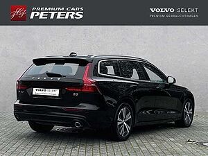 Volvo  Momentum Pro B3 AHK ActiveBeam WSShz DAB Leder Keyless