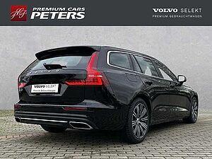 Volvo  Inscription Expression T6 AHK Pano Akustikglas Pilot Assist