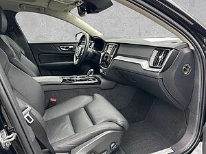 Volvo  Inscription Expression T6 AHK Pano Akustikglas Pilot Assist