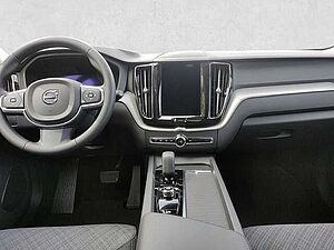 Volvo  Core 2WD B4 Benzin EU6d digitales Cockpit CarPlay Soundsystem