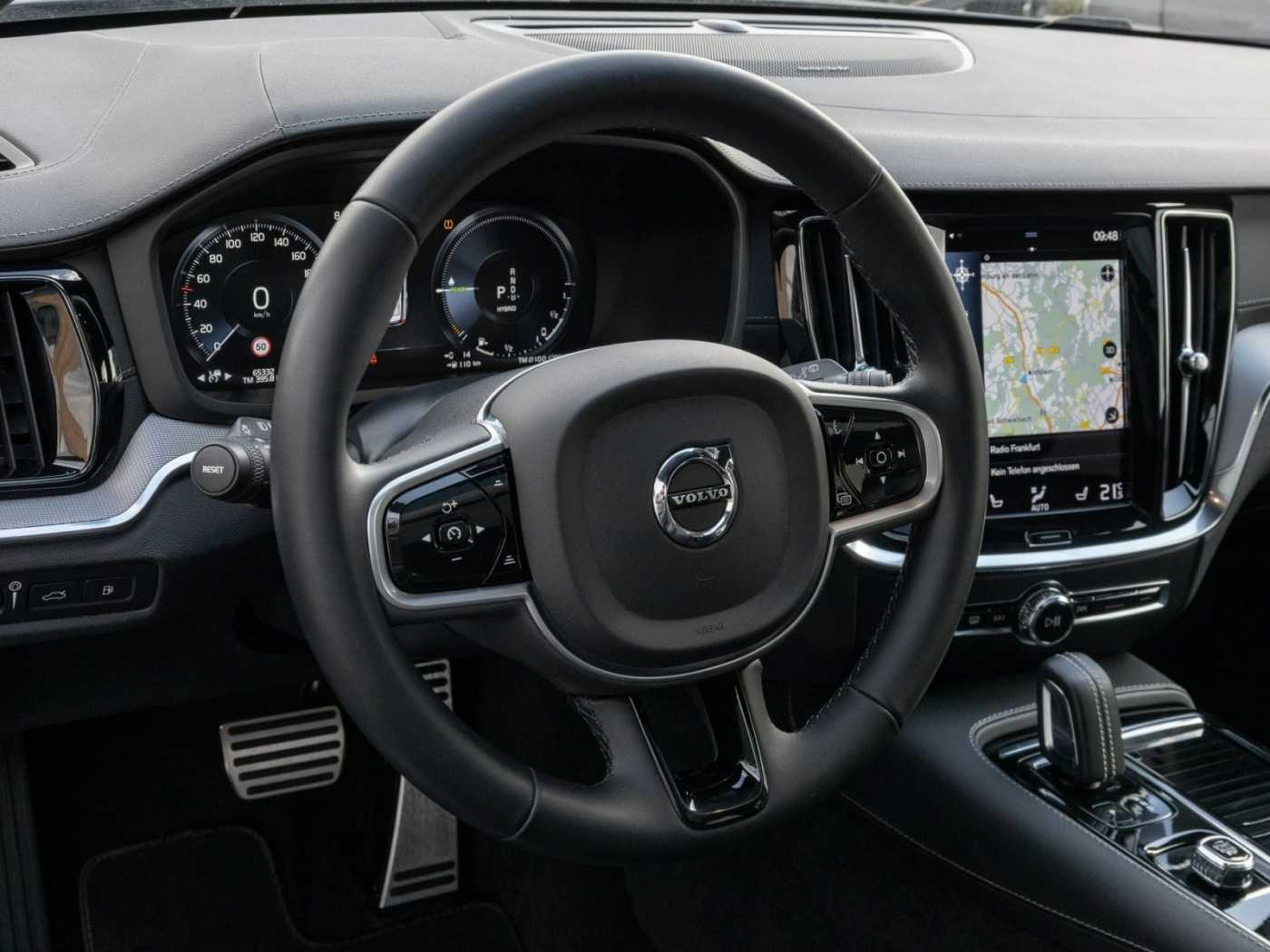 Volvo  T6 AWD R-Design Recharge PHEV