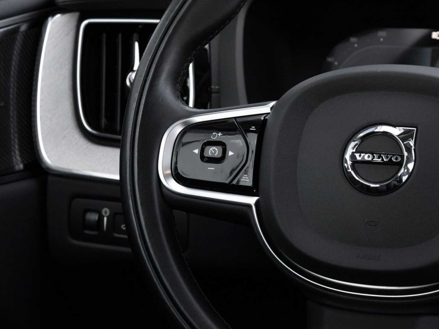 Volvo  T8 AWD Inscription Recharge PHEV