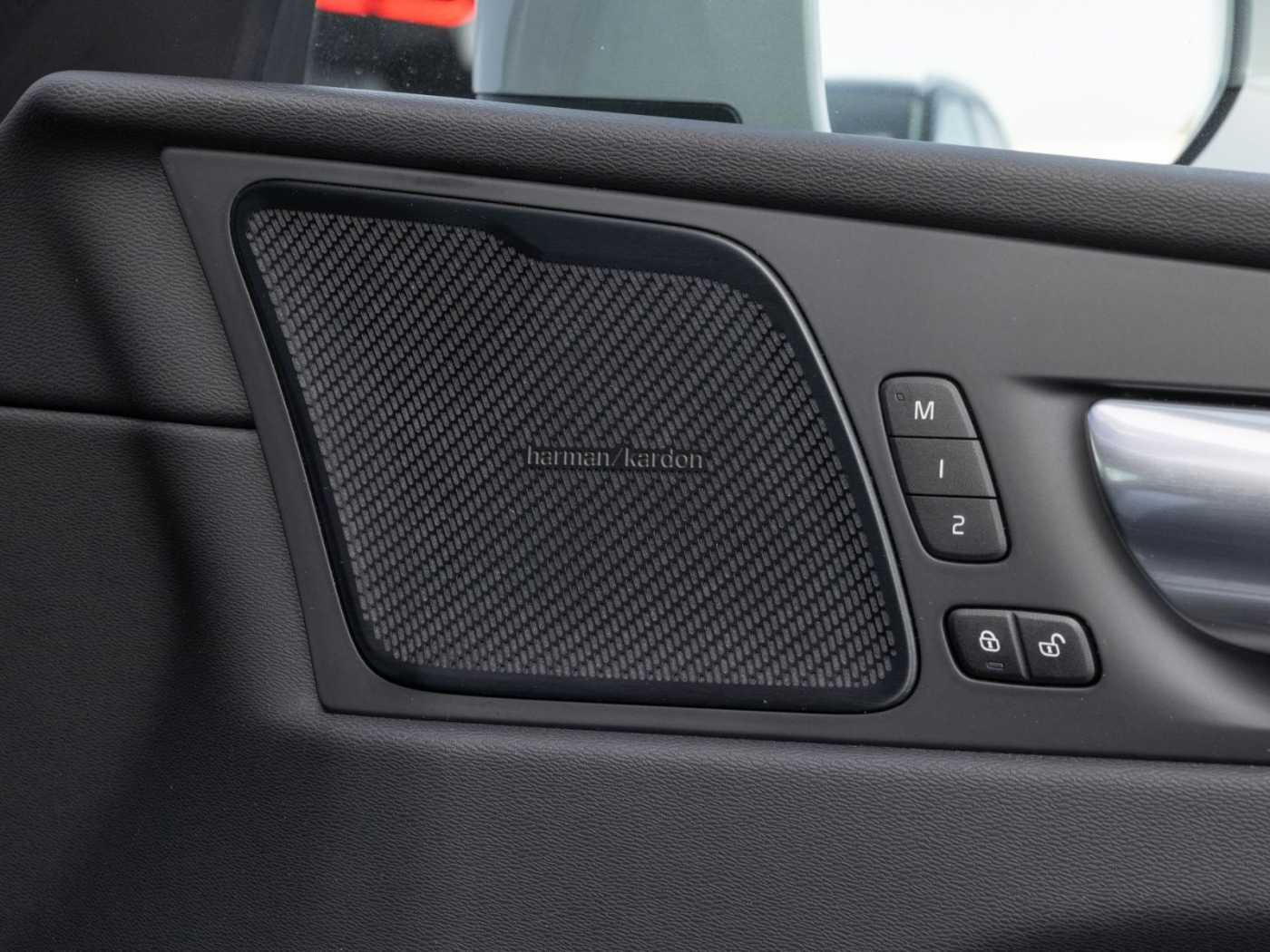 Volvo  T8 AWD Inscription Recharge PHEV