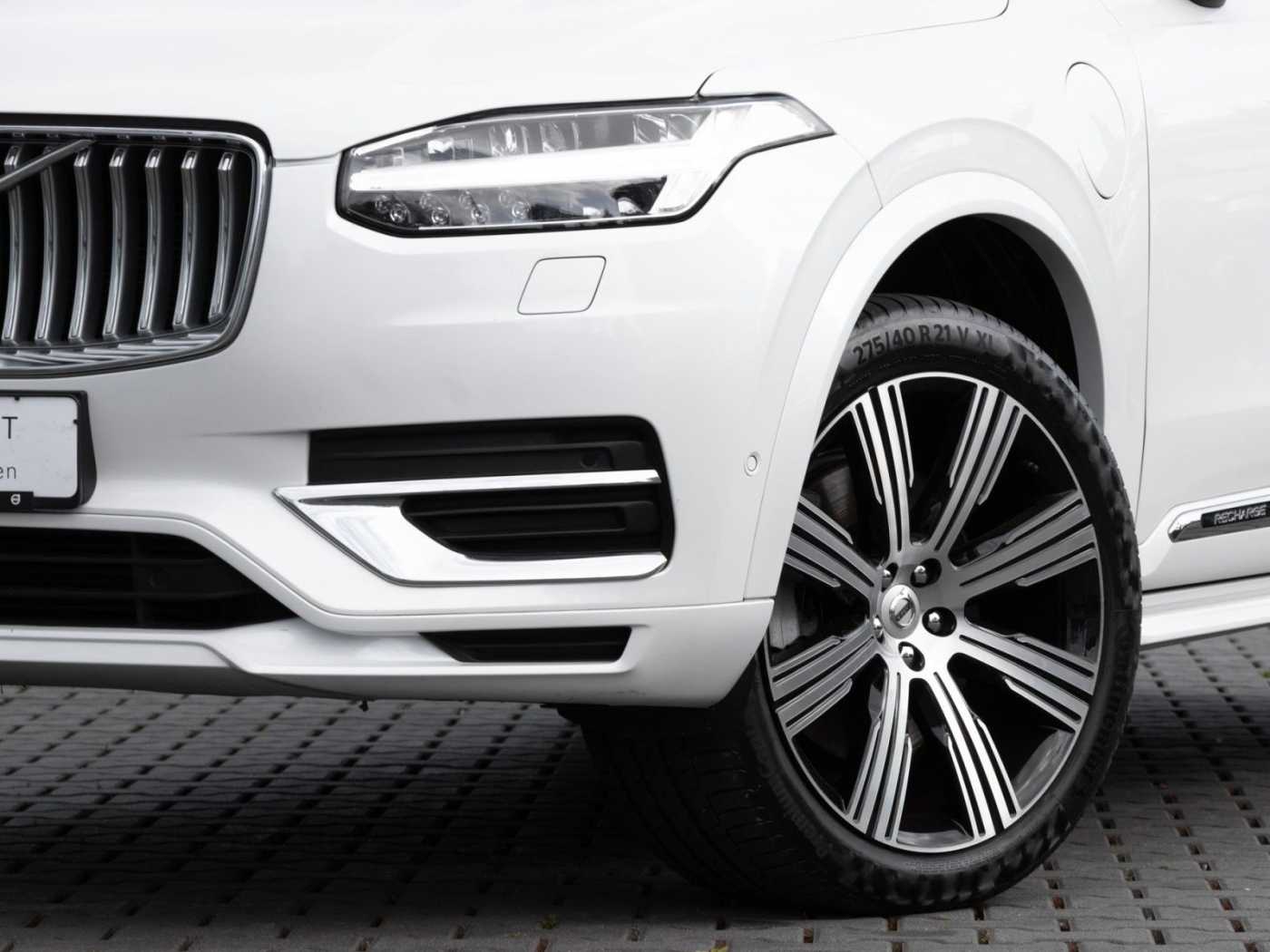 Volvo  Ultimate Bright Recharge PHEV AWD