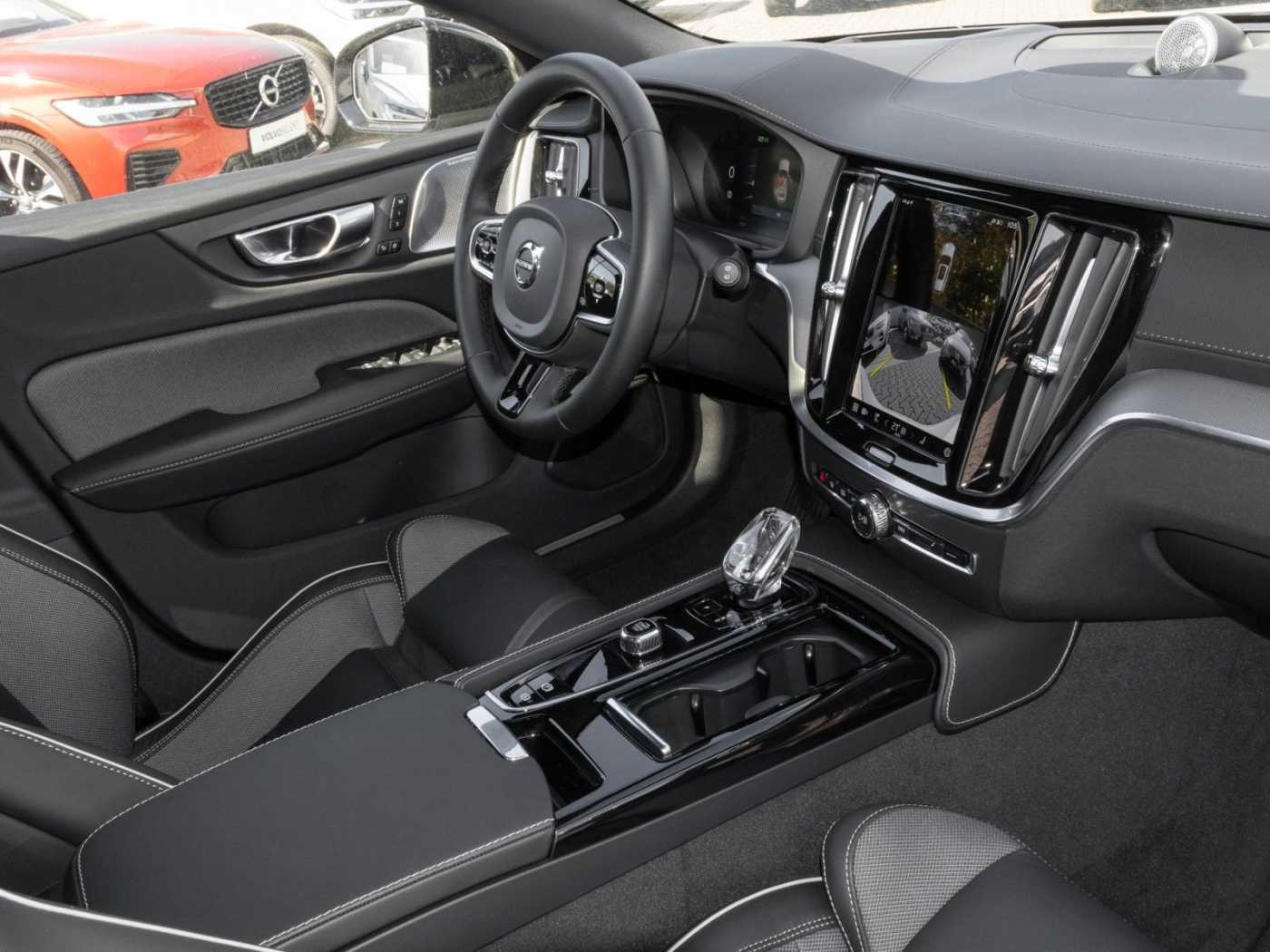 Volvo  Kombi Ultimate Dark Recharge Plug-In Hybrid