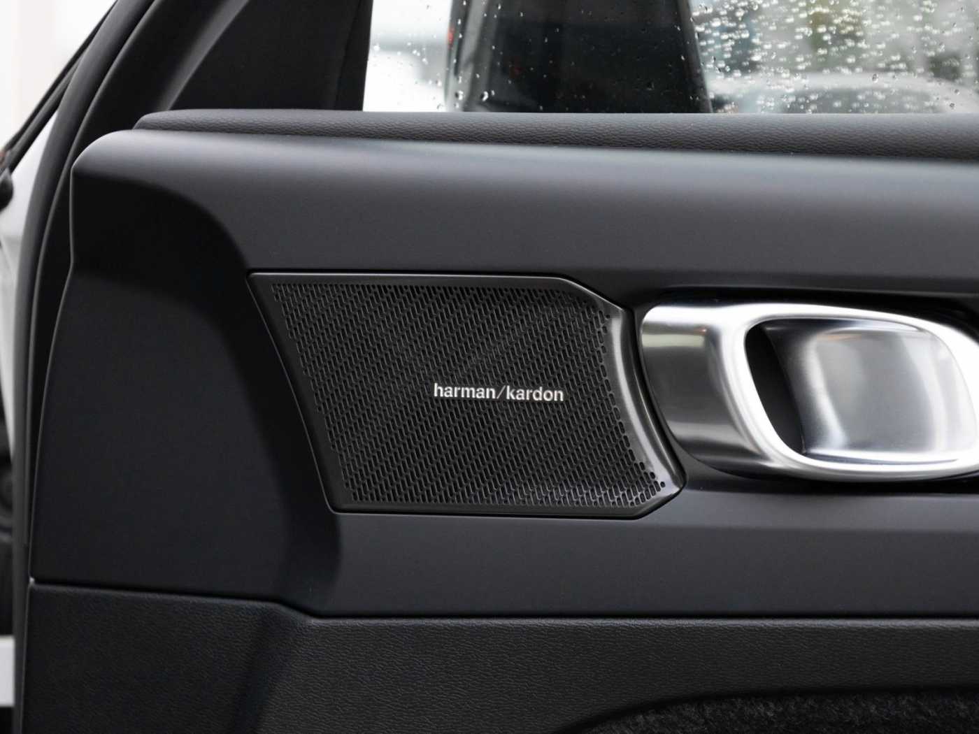 Volvo  Ultimate Recharge Pure Electric AWD+20'+0,5%