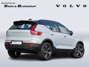 Volvo  R Design Recharge Plug-In Hybrid 2WD