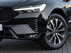 Volvo  XC60 Plus Dark 2WD