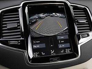 Volvo  Plus Bright Recharge Plug-In Hybrid AWD