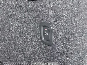 Volvo  Core Recharge Pure Electric 2WD