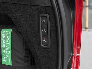 Volvo  Ultimate Bright Recharge PHEV AWD