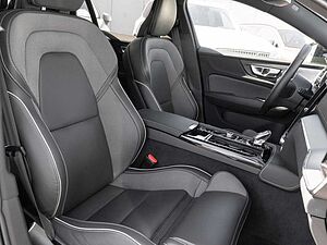 Volvo  Kombi Ultimate Dark Recharge Plug-In Hybrid