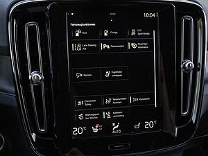 Volvo  R Design Recharge Plug-In Hybrid 2WD