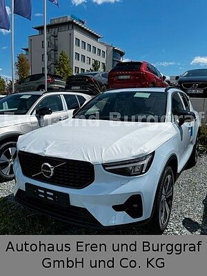 Volvo  Plus Dark Recharge Plug-In Hybrid 2WD