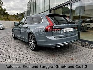 Volvo  Inscription Recharge Plug-In Hybrid AWD