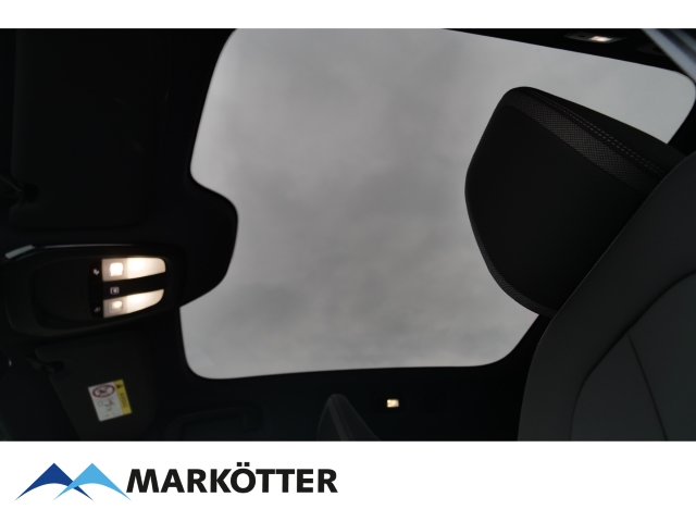 Volvo  Plus Recharge Pure Electric Pano/Keyless/Szh