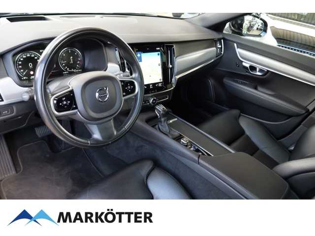 Volvo  D4 Momentum /AHK/Schiebedach/Kamera 360/