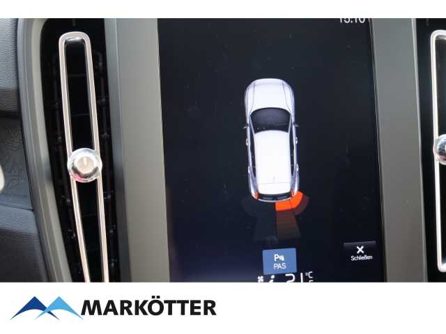 Volvo  T3 Momentum Core APPLE&ANDROID/NAVI/LED