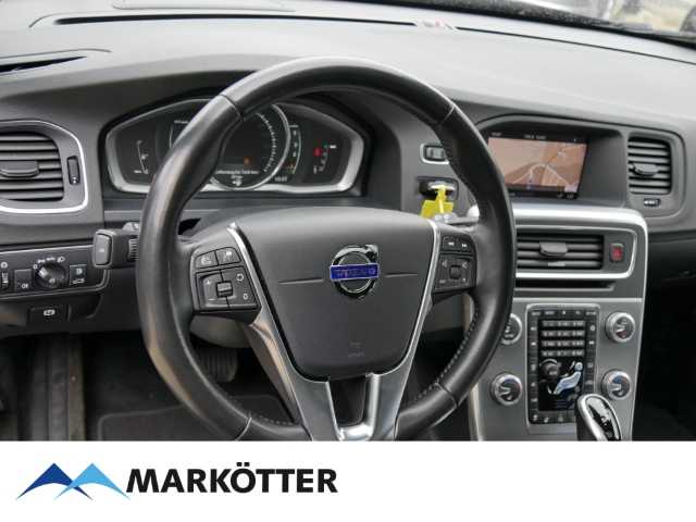 Volvo  D4 Summum ACC/NAVI/Xenon/Schiebe. Da/SHZ/CAM