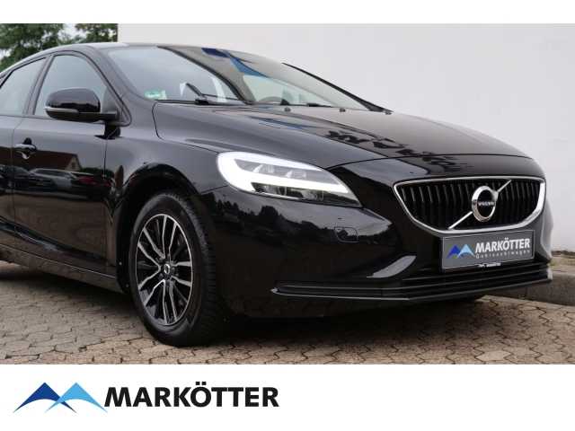 Volvo  T2 Momentum CAM/AHK/NAVI/LED/beheiz. Frontsch.