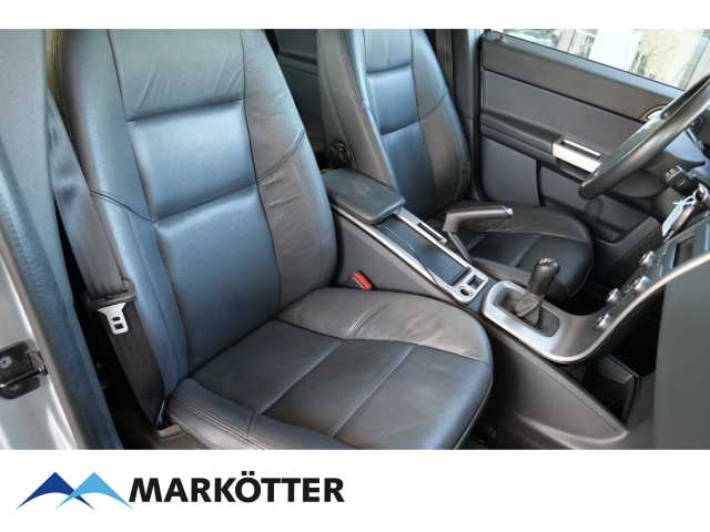 Volvo  D5 Summum /AHK/Schiebedach/5-Zylinder/