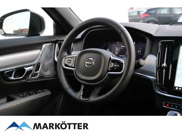 Volvo  T8 Recharge AWD Ultimate Dark/STHZ/PANO/HUD