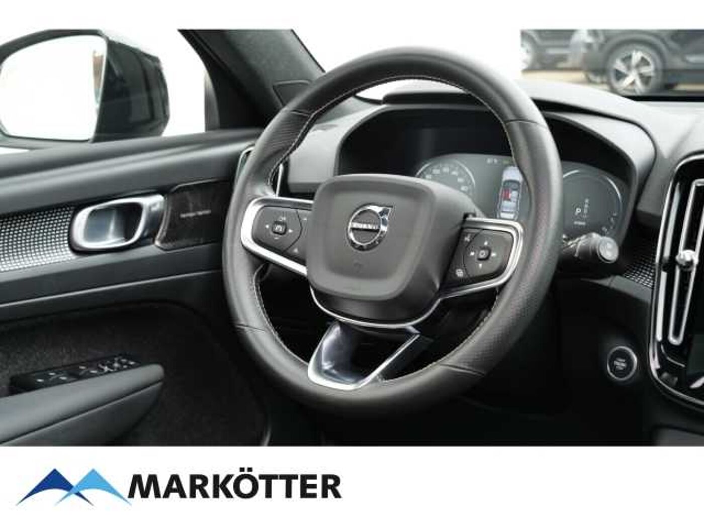 Volvo  T4 Recharge R-Design 360/BLIS/Pano/Keyless