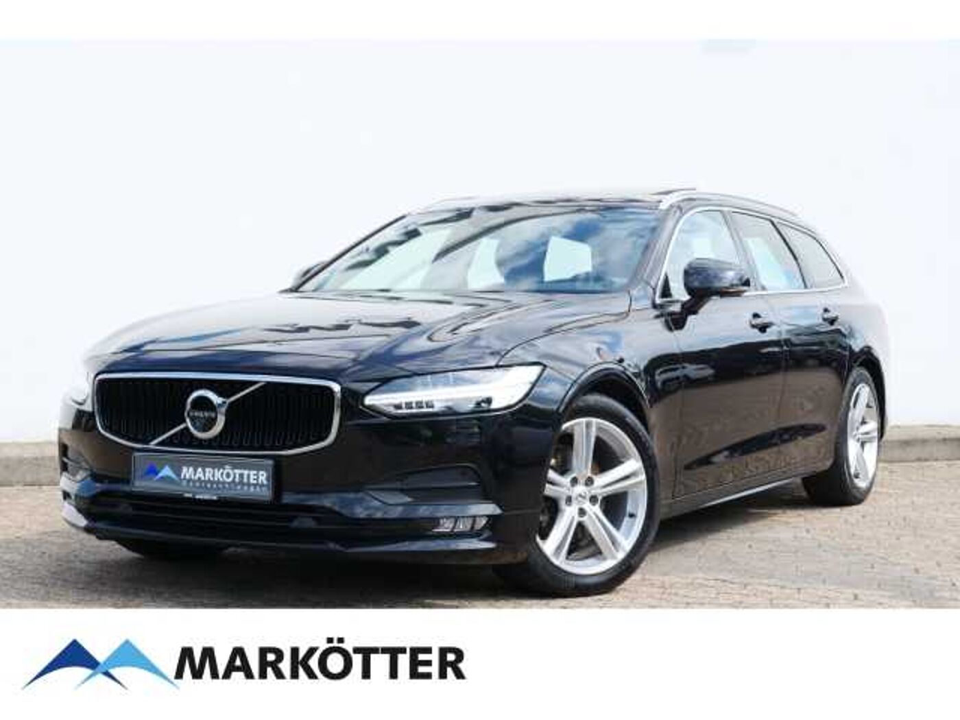 Volvo  D4 Momentum /AHK/Schiebedach/Kamera 360/