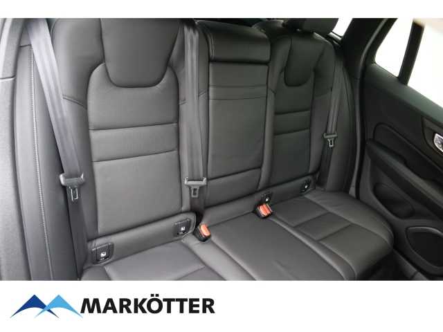 Volvo  D4 Momentum /Kamera/Ganzjahresreifen/