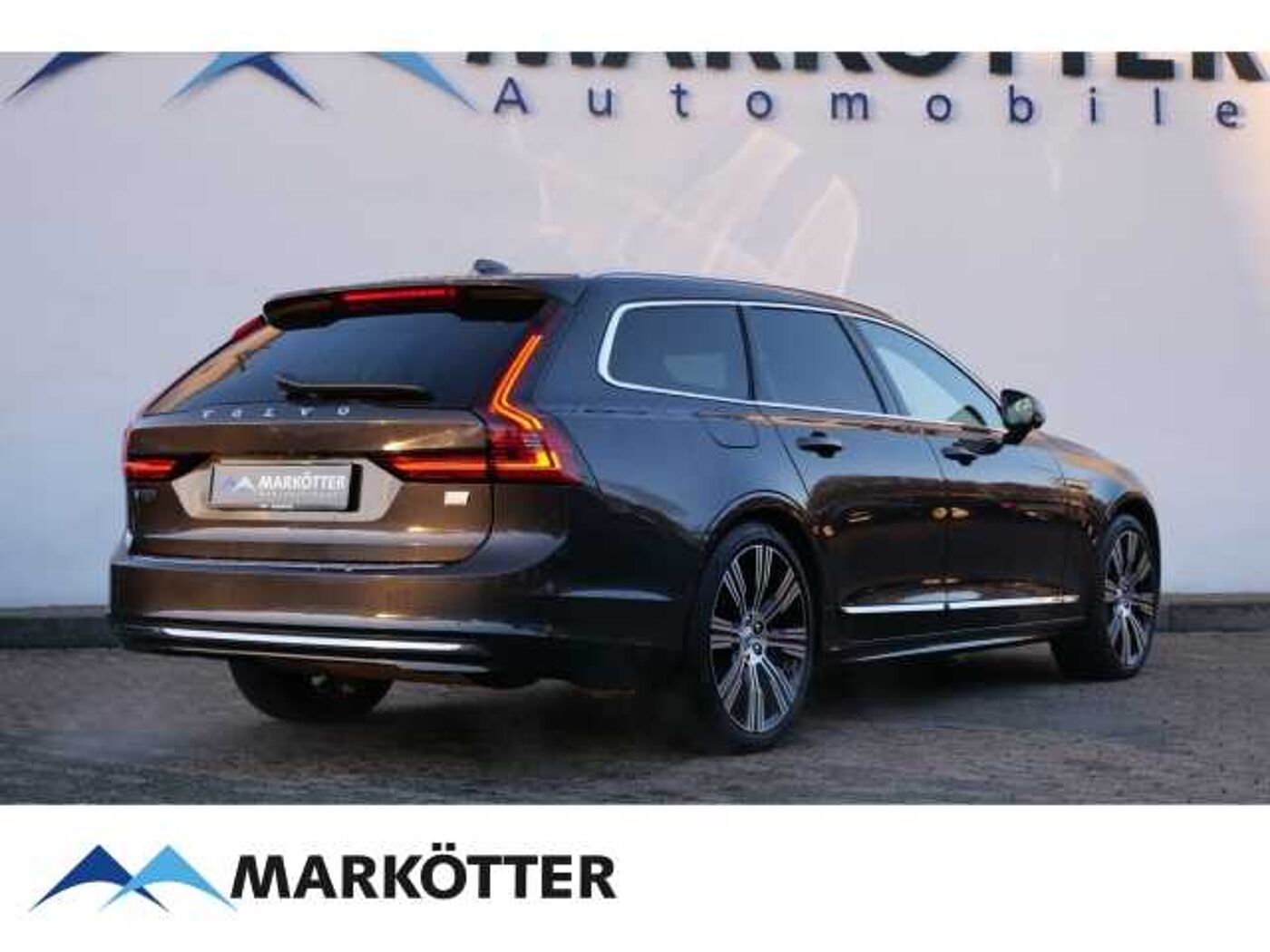 Volvo  T8 AWD Ultimate Bright /neue Batterie/Four-C/