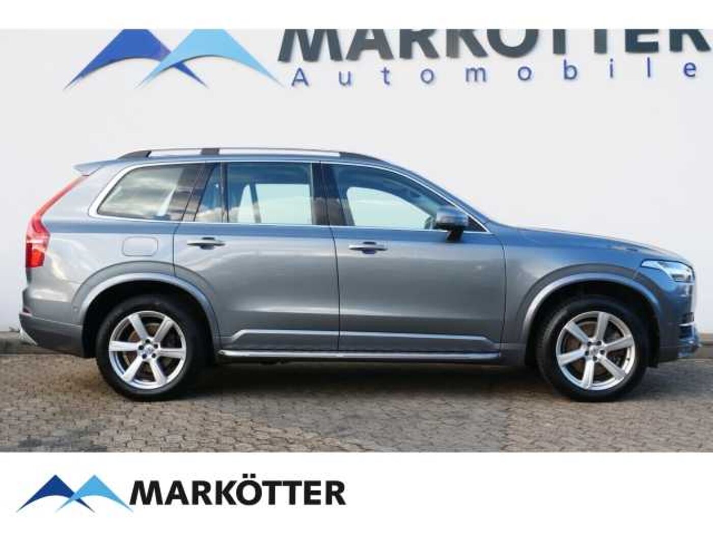 Volvo  D5 AWD Momentum /Ganzjahresreifen/Kamera/