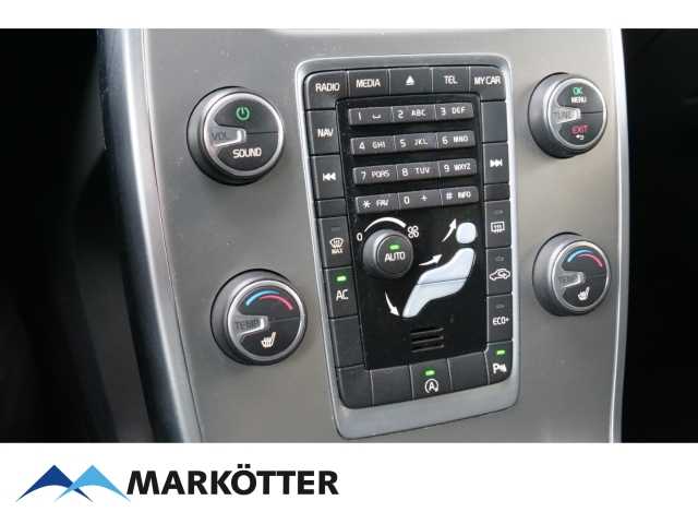 Volvo  D4 Automatik Sitzheizung/AHK/TÜV 02-2026