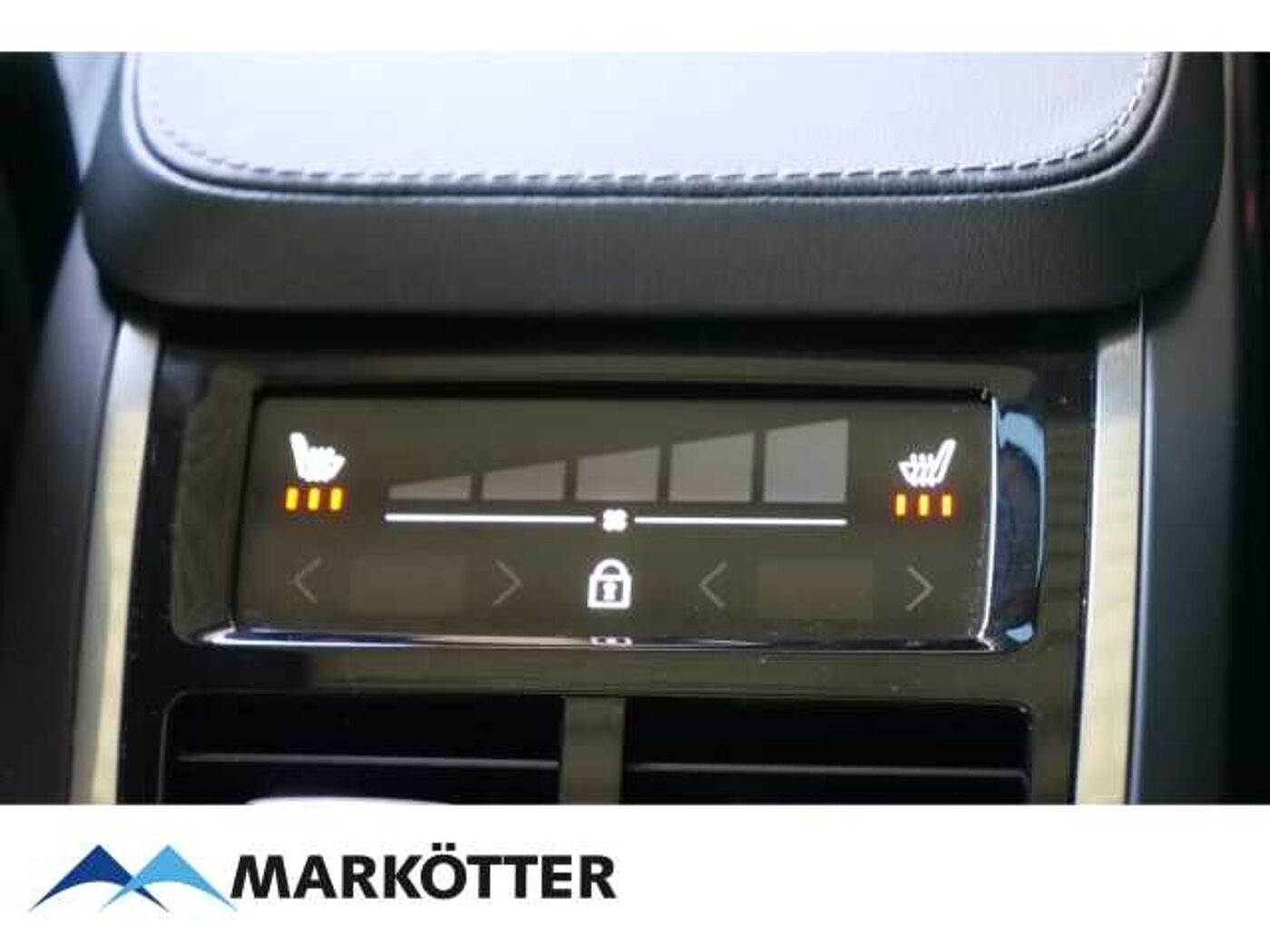 Volvo  CC