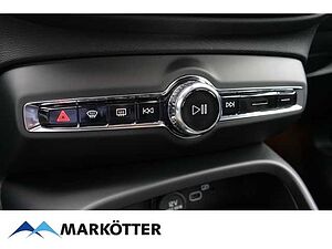 Volvo  Plus Recharge Pure Electric Pano/Keyless/Szh