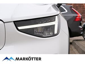 Volvo  Plus Recharge Pure Electric Pano/Keyless/Szh