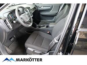 Volvo  T3 Momentum Core APPLE&ANDROID/NAVI/LED