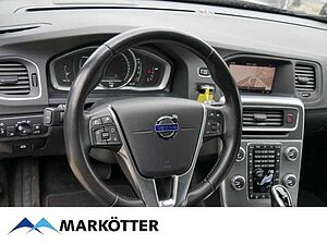 Volvo  D4 Summum ACC/NAVI/Xenon/Schiebe. Da/SHZ/CAM