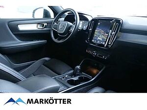 Volvo  T4 Momentum Pro Navi/Kamera/19-Zoll/BLIS