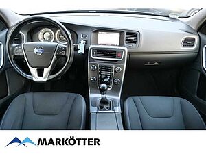 Volvo  D3 Momentum Navi/Family-P. /5-Zyl. /TÜV 08-26