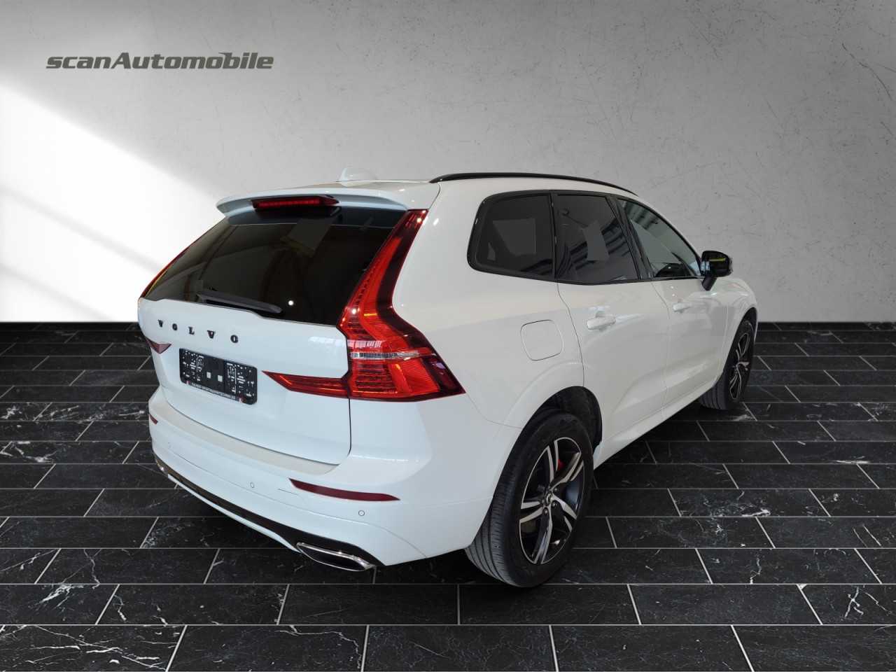 Volvo  XC 60 R Design 2WD Bluetooth Navi LED Klima Einparkhilfe el. Fenster