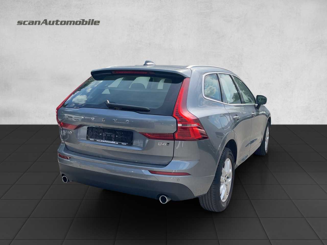 Volvo  XC 60 Momentum Pro AWD Bluetooth Navi LED Vollleder Klima Einparkhilfe el. Fenst