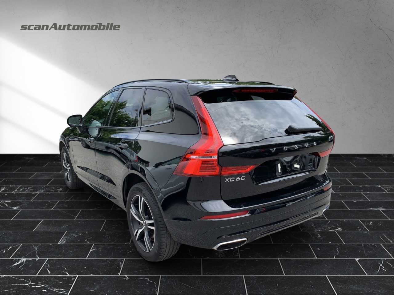 Volvo  XC 60 R Design AWD Bluetooth Head Up Display Navi LED Klima Einparkhilfe el. Fen