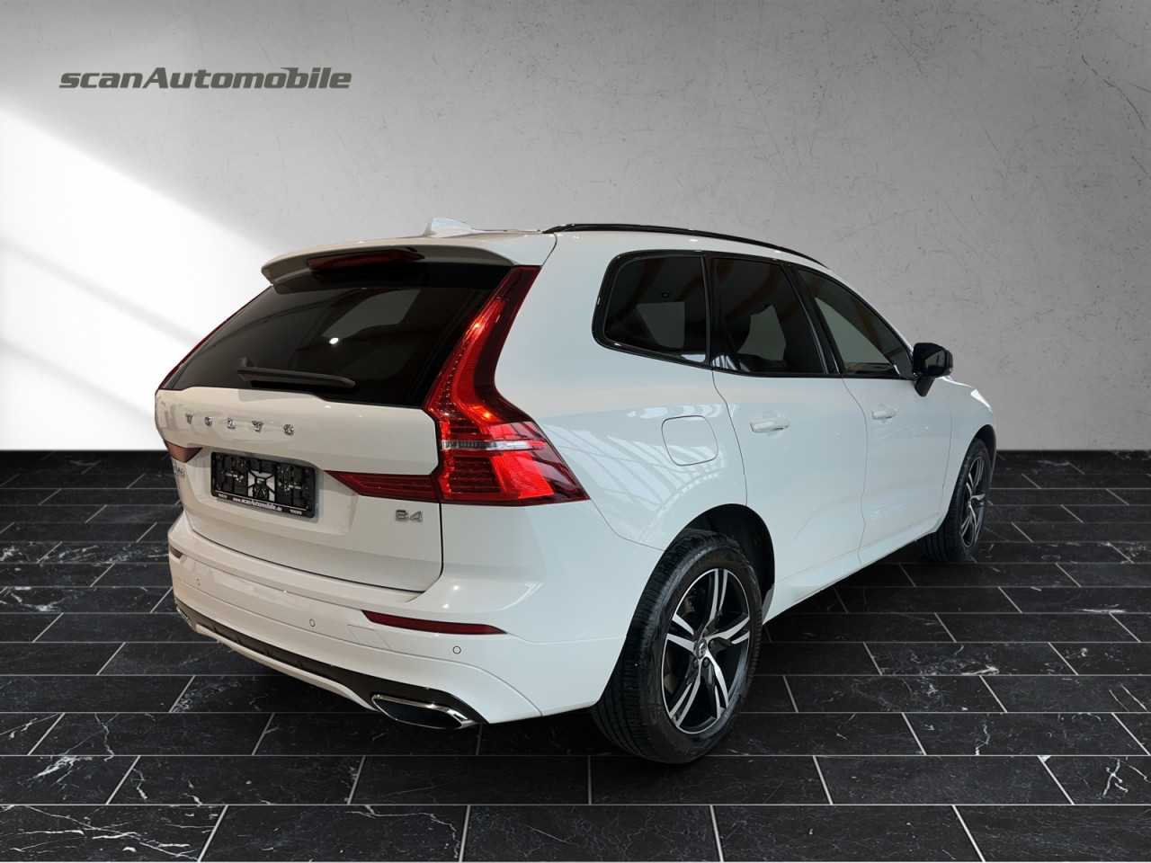 Volvo  XC 60 R Design 2WD Bluetooth Navi LED Klima Einparkhilfe el. Fenster