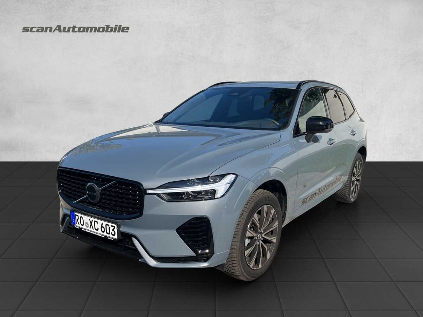 Volvo  XC 60 Plus Dark 2WD Bluetooth LED Klima Einparkhilfe el. Fenster