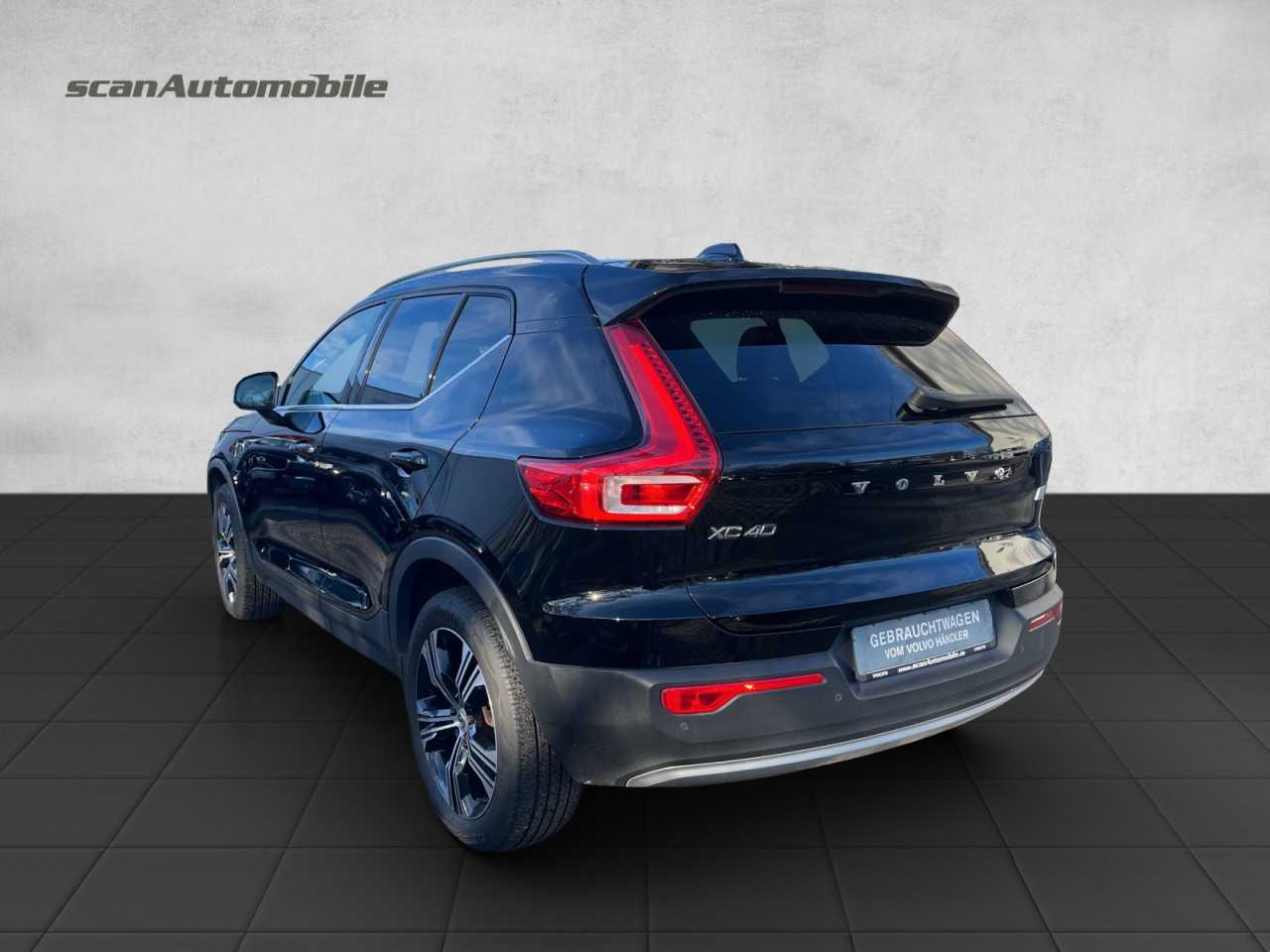 Volvo  XC 40 Inscription Expression Recharge Plug-In Hybr Bluetooth Navi LED Klima Einp